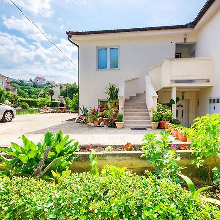 Apartments Toni Banjol Екстер'єр фото